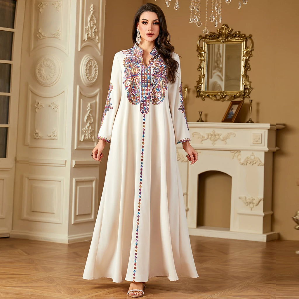 Elegant Embroidered Maxi Abaya