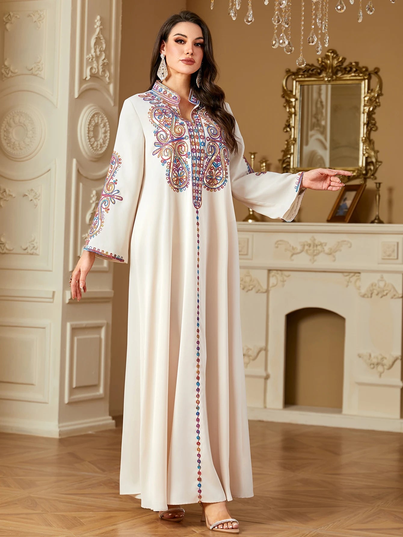 Elegant Embroidered Maxi Abaya