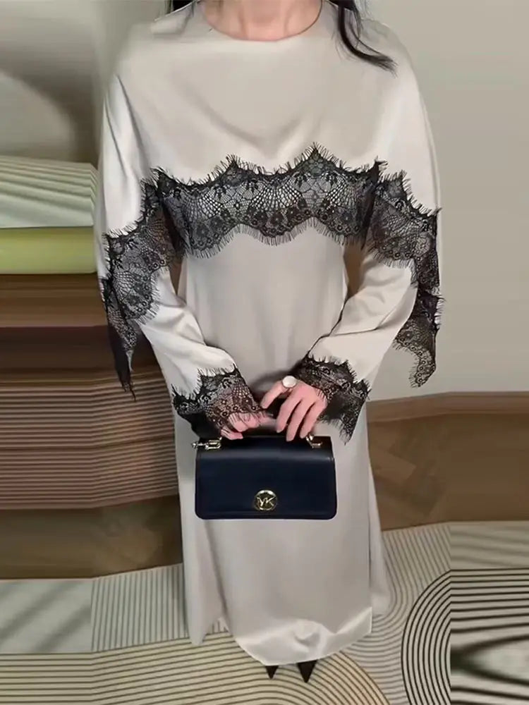 Élara Lace Cape Maxi Gown