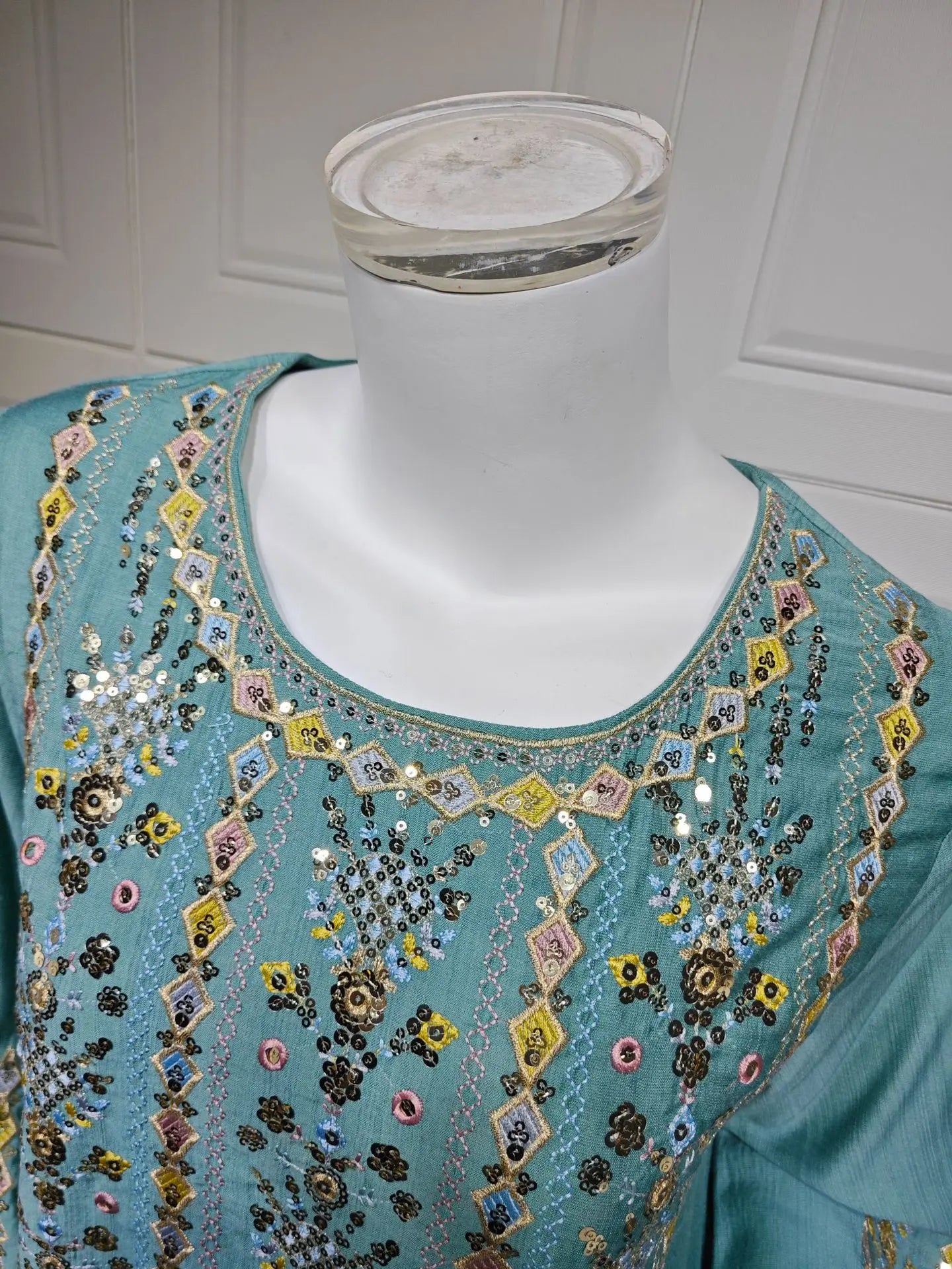 Royal Embroidered Jalabiya Gown