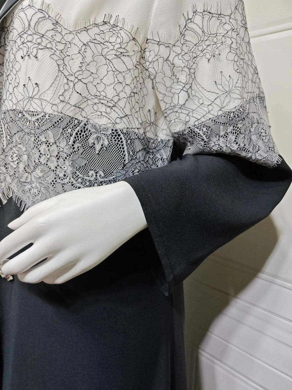 Lace Open Abaya With Scarf