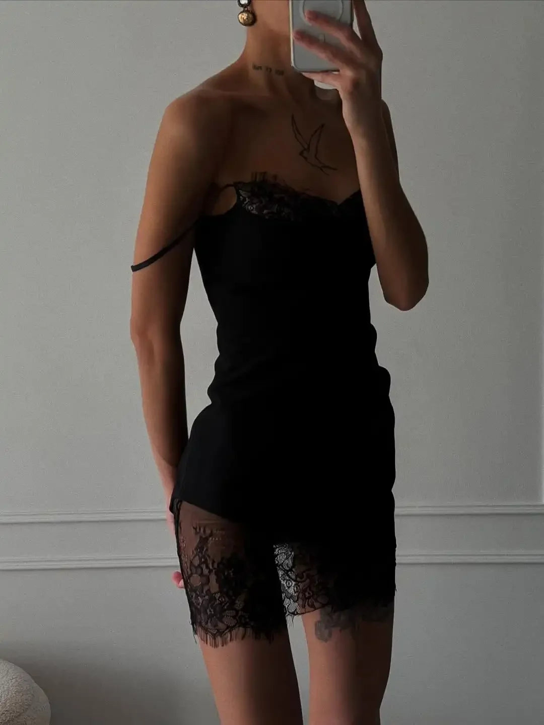 Lace Patchwork Satin Bodycon Evening Dress – Backless Party Gown